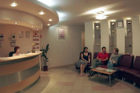 Фотография Стоматологическая клиника на Стародеревенской 1