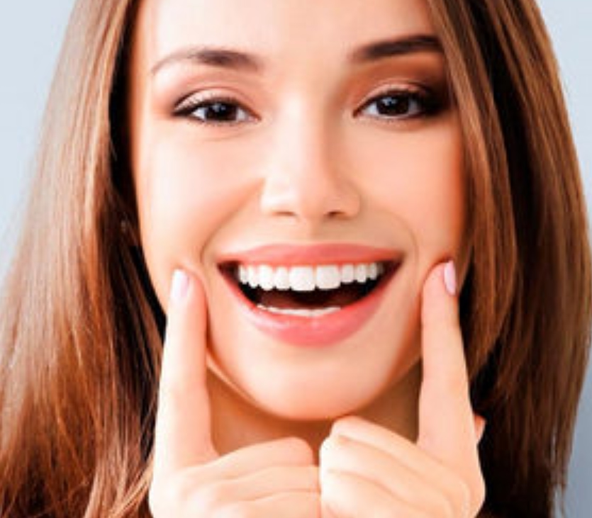 Профессиональная гигиена полости рта за 5 500 руб. вместо 7 350руб.