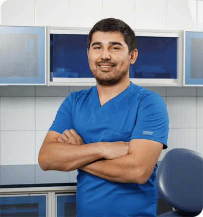 олег боь бобровницкий игоревич. олег бобровницкий доктор. хороший хирург имплантолог. васильев станислав юрьевич. соловьев игорь робертович.