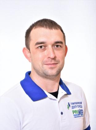 Бурлаков Максим Николаевич