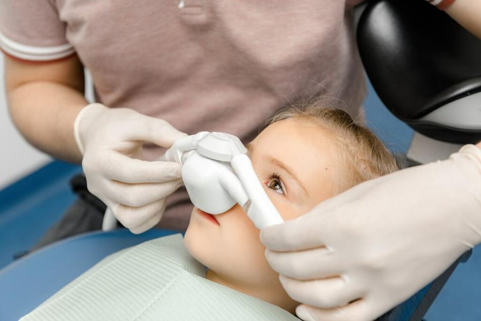Лечение зубов у детей под седацией.