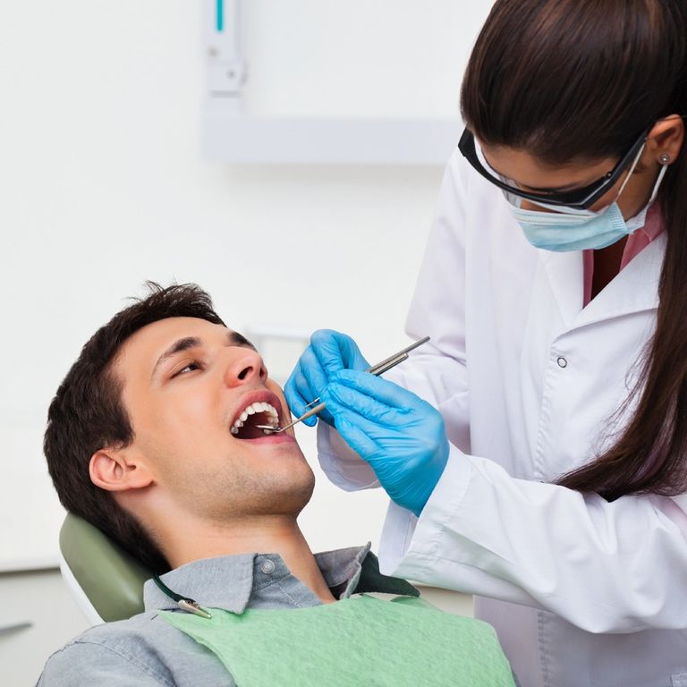 Какие услуги оказывают недорогие стоматологии?