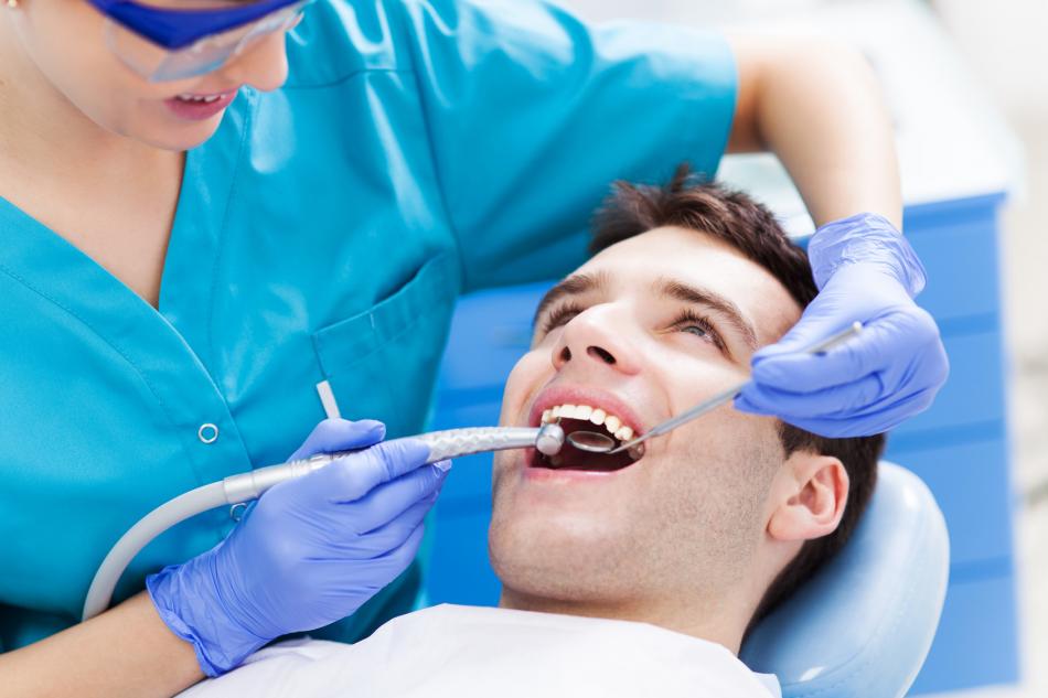 Лечение зубов в стоматологии в рассрочку без банка.