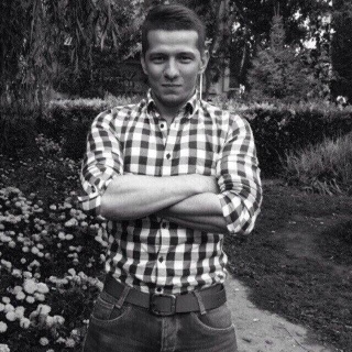 Владимир Яковлев