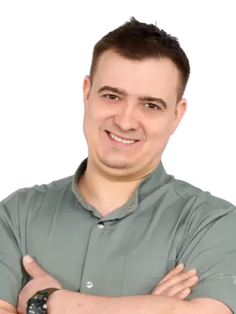 Врач Смирнов Олег Сергеевич