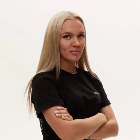 Врач Усс Алена Андреевна
